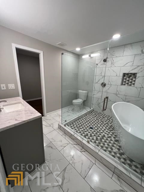 TheHomeBoyRE's tweet image. Check out this beautiful bathroom 🛁
#decaturrealestate #metroatlantahomes #metroatlantarealestate #buyahome #sellahome #invest #thehomeboy #markusbutts