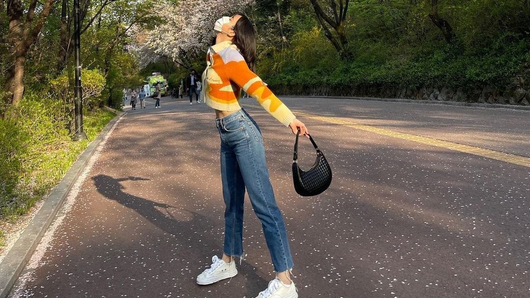 UMG's tweet photo. 🌷 @BLACKPINK... but make it 𝒔𝒑𝒓𝒊𝒏𝒈. 🌷 https://t.co/41BkFhJVvn