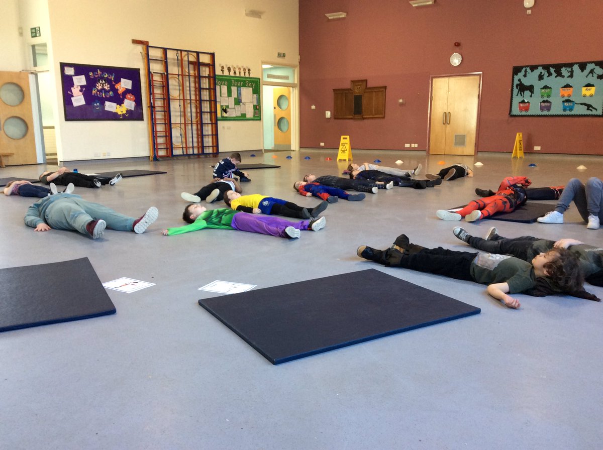 OVPSMrsFreeman's tweet photo. #OVPSclass9 We loved our circuits this afternoon πͺπΌ https://t.co/JRQeEMMDM7
