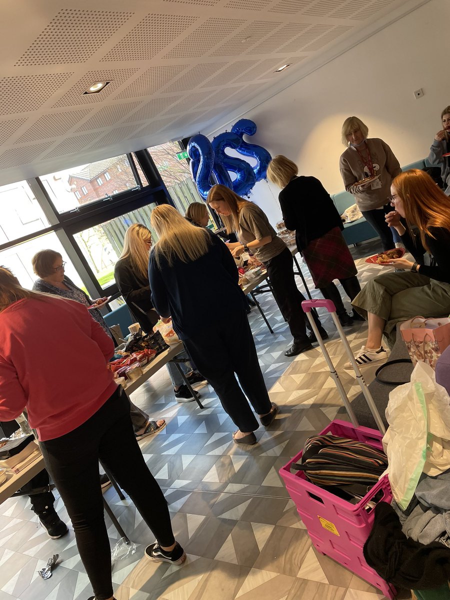 M20 TNA UCLan Farewell… you’ve been an absolute pleasure. Congratulations and well done 👍🏻 go out there and show the world what you are made of! <a href="/LiveClark13/">Kerry Clark</a> @UCLan