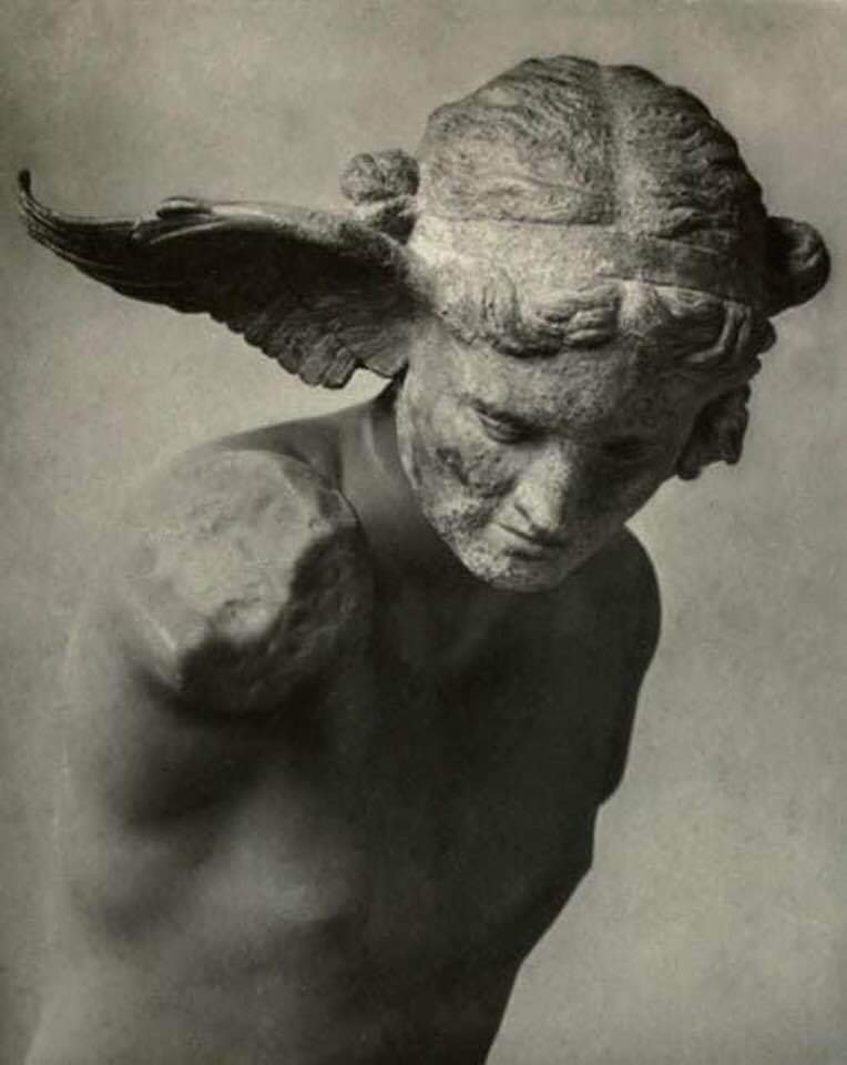 AlbertHerring12's tweet photo. Hypnos , god of sleep. His twin brother is called Thanatos (Death) https://t.co/NKOzQc1MdK