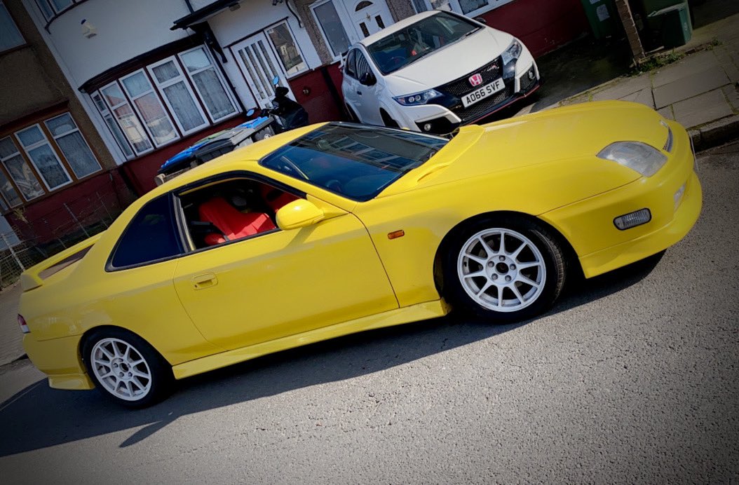 nitin_suriacant's tweet photo. Suns out guns out 💪🏻💛#HondaPrelude #PreludeBB6 #PhoenixYellow https://t.co/M4WT37cpEx