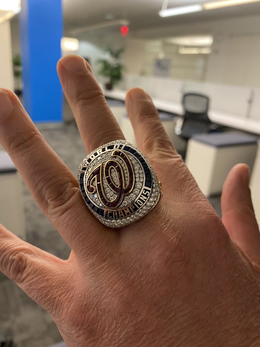 brianhecht's tweet photo. Not every day that one of your portfolio founders, a former big leaguer, shows up to the office with his World Series ring! Thanks @KieBOOM22! ⚾️ https://t.co/6afTJIcMGG
