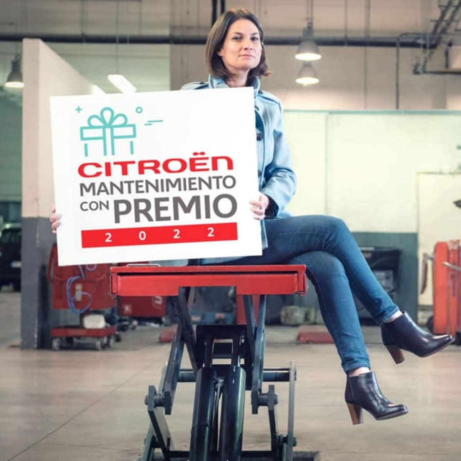 CitroenValverde's tweet photo. ¿Tu Citroen está pidiendo un mantenimiento?
Aprovecha y acude a tu Servicio Oficial Citroen,
podrás ganar fantásticos premios 🎁 https://t.co/pJj2fHfh91