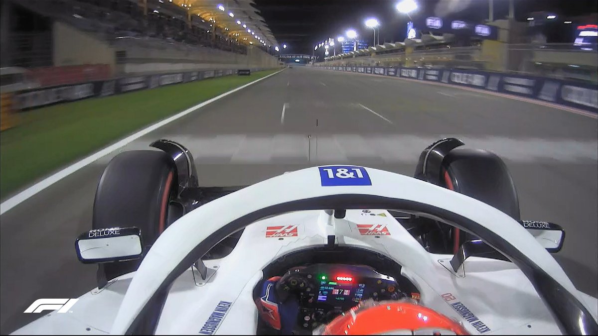 F1's tweet photo. Magnussen charges up to second with a 1:33.183! 💪

#BahrainGP #F1 https://t.co/U5yTW7zBtf