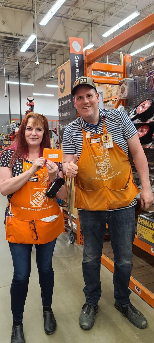 Amber Anderson tweet media