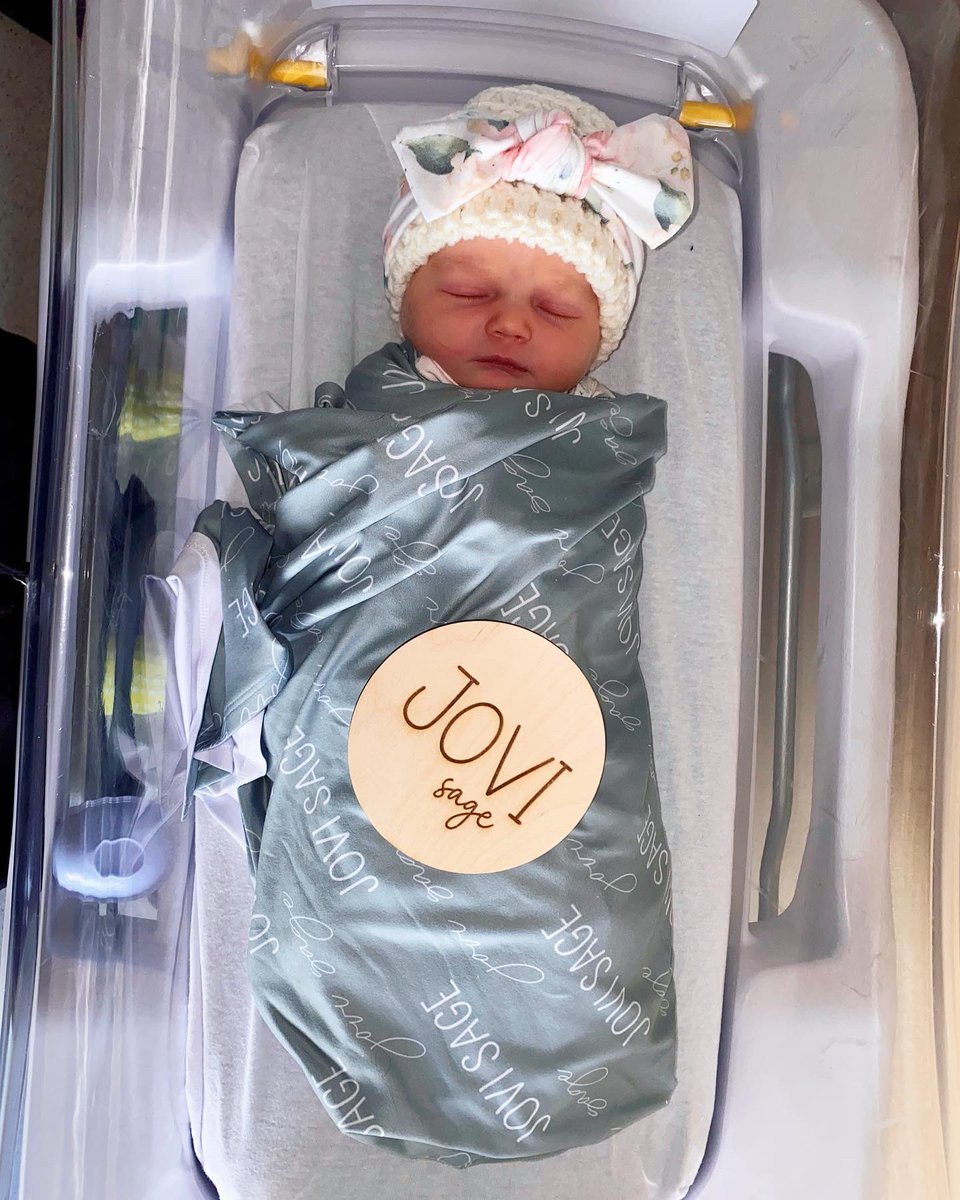 lukkarila_'s tweet photo. After the most traumatic, painful, long, exhausting, chaotic day… March 16 — I got to finally meet my baby girl via c-section. I am so grateful and in love. https://t.co/2fCFJukZTH