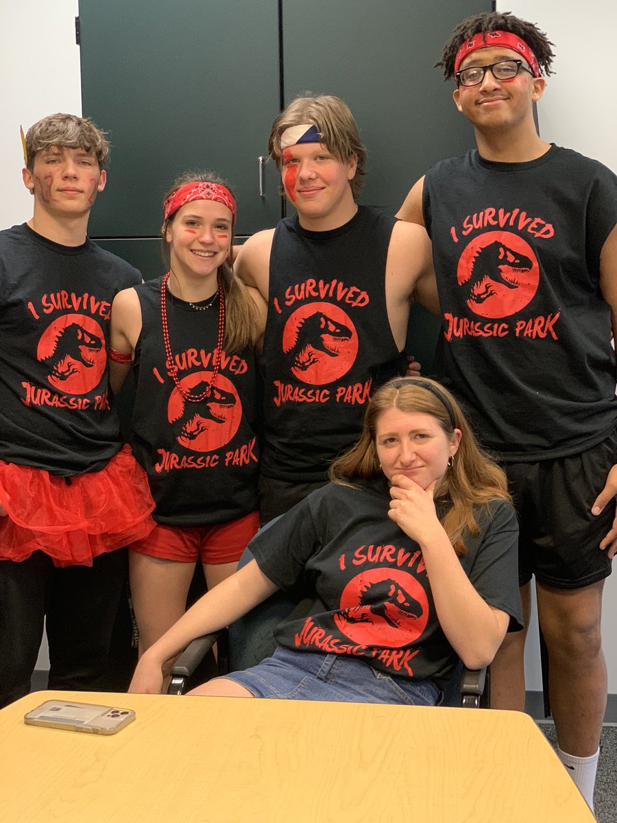 Started my day with this well-spoken group of seniors at #SullivanWest. The future looks bright when you hear the passion and dedication in their voices to make a difference. Looking sharp in red, they also gave a shameless plug for Color Wars tonight! Good luck to all grades!