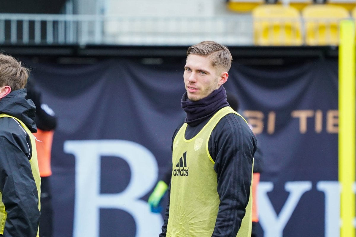 SJK_Seinajoki's tweet photo. Jeremiah Streng lainalle Yhdysvaltoihin
SJK:n hyâkkÀÀjÀlupaus Jeremiah Streng lÀhtee lainasopimuksella Yhdysvaltojen USL League One -sarjassa pelaavan Forward Madison FC:n riveihin.
Lue lisÀÀ SJK:n sivuilta:
π https://t.co/lgwlUo3uWS
#SJKfi #Veikkausliiga #ForwardMadisonFC https://t.co/Whsas5u8Yo