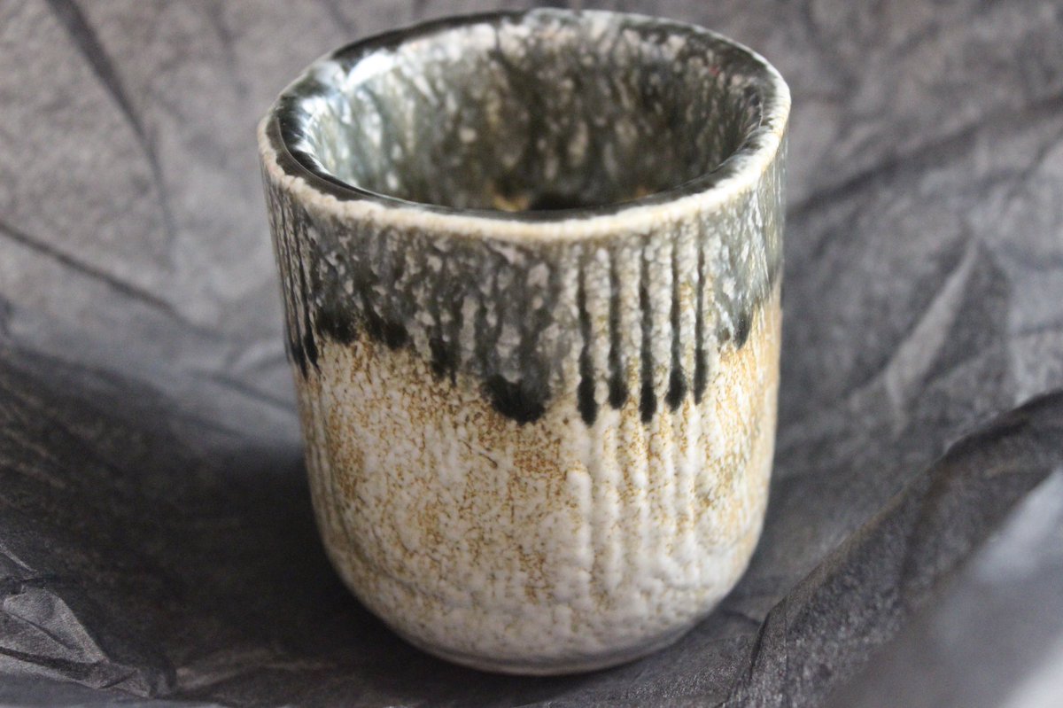 لكوب يتكلم عن نفسه ، كمية جمال وكمية تفاصيل مو طبيعيه في الكوب.

الحجم: 150 مل

بمناسبة الافتتاح راح تحصل خصم مع توصيييل مجاني 😍😍

❌ السعر قبل الخصم: 2.7 دينار
✅ السعر الآن : 2 دينار

#كوب #الكوب #اكواب #البحرين #مشاريع #السعودية #قهوة #أكواب_قهوة #cups #cup_coffee #kuba_bh