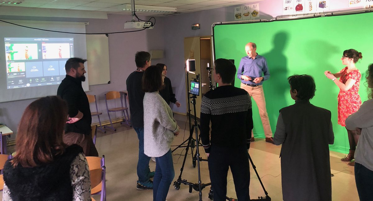 8 #enseignants et #CPE motivés du CLG Olympe de Gouges <a href="/acbesancon/">Académie de Besançon</a> souhaitent monter 1 classe #Médias et #EDD avec leur nouveau Studio-Média (MERCI <a href="/ClemiBesancon/">EMI_CLEMI Besançon</a> <a href="/DrneBFC/">DRANE Bourgogne-Franche-Comté</a> <a href="/Marie_AdNormand/">Marie Adam-Normand</a>). Des expériences à partager ? Des conseils à nous donner ? 🌍☀️🍃<a href="/CardieBesancon/">CARDIE_Besançon</a> une aide?