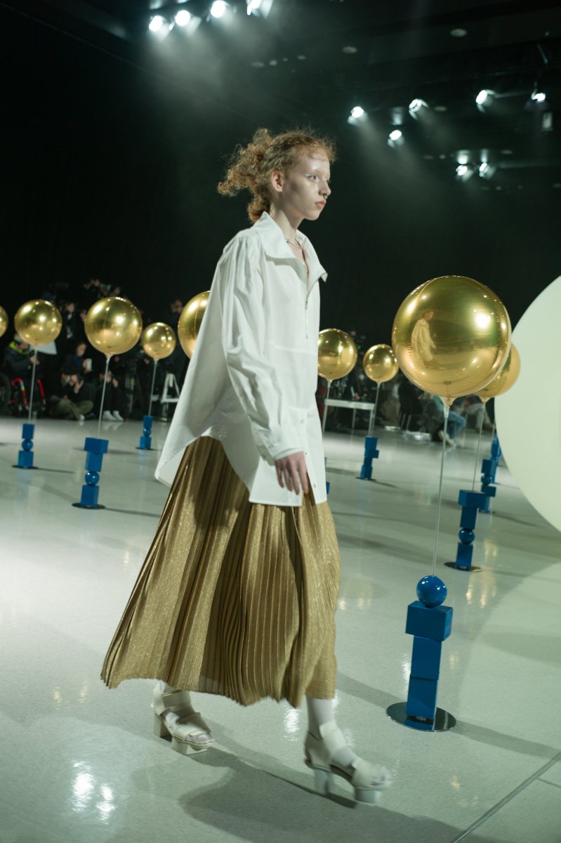 fashionsnap's tweet photo. 【新着】ファッションショーは総合芸術、マラミュートが提示したフィジカルショーの醍醐味。コレクションレポートはこちら＞＞
https://t.co/MzAotqF1jV https://t.co/LqMKwyuhqx