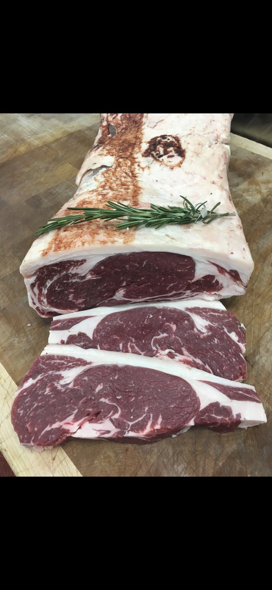 ScotchMeats's tweet photo. The suns out ☀️ &amp; our Friday night 2 sirloin steaks for £12 deal is on!!! #ScotchMeatsDulwich https://t.co/moTUtcBsja