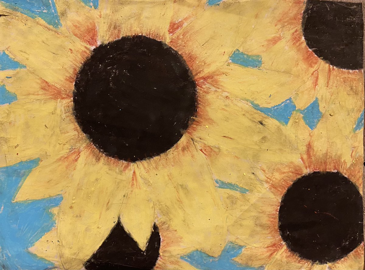 macdougallannie's tweet photo. As the sunflower is the National flower of Ukraine, several 6th grade students chose to create sunflower art to symbolize thoughts of peace for Ukraine. Check out their awesome artwork!🌻 @NCSD @NoviK6Electives @NoviMeadows #noviart https://t.co/zLHiVVWZXE