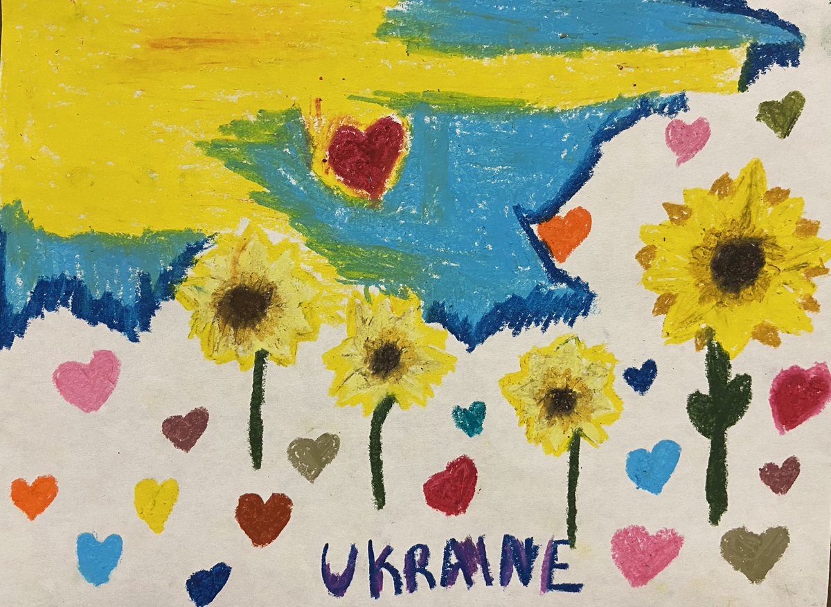 macdougallannie's tweet photo. As the sunflower is the National flower of Ukraine, several 6th grade students chose to create sunflower art to symbolize thoughts of peace for Ukraine. Check out their awesome artwork!🌻 @NCSD @NoviK6Electives @NoviMeadows #noviart https://t.co/zLHiVVWZXE