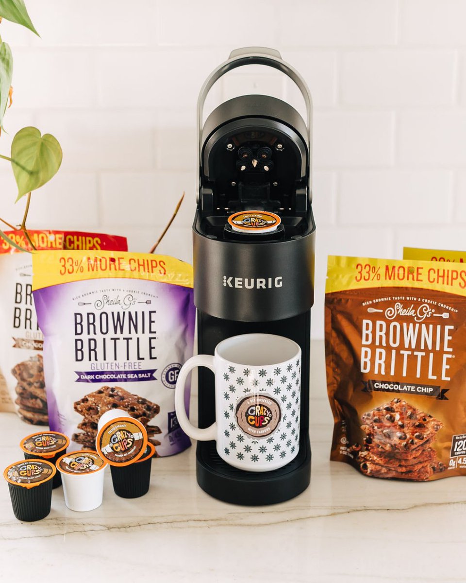 CrazyCupsCoffee's tweet image. Crazy Cups is partnering with @BrownieBrittle 🍫
Enter for a chance to WIN a brand new Keurig, plus a $100 digital gift card to both the Crazy Cups &amp;amp; Brownie Brittle.

TO ENTER:
✨ Click HERE: crazycups.com/giveaway/
✨ Tag 3 friends in the comments
#crazycupsbrittlegiveaway