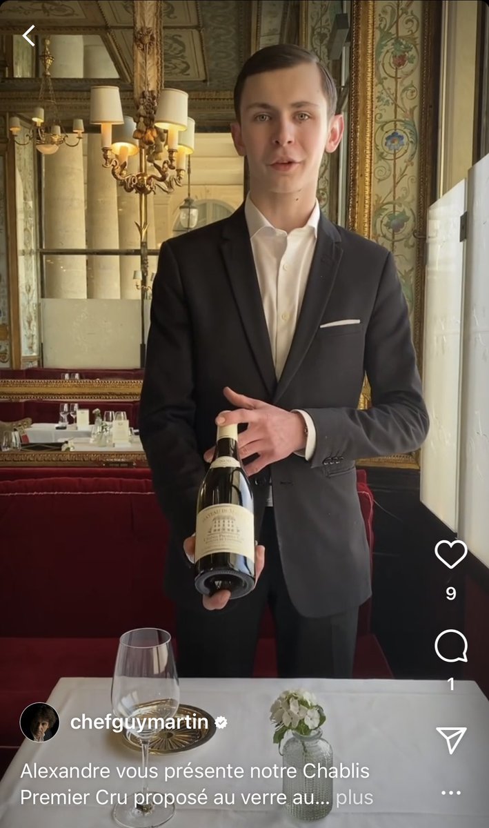 Merci <a href="/chefguymartin/">Chef Guy Martin</a>  et Alexandre qui présente notre Chablis Premier Cru proposé au verre au Grand Vefour, cuvée Montée de Tonnerre du Château de Maligny.   #Chablisjeandurup #vin  #wineworld #durup #jeandurup 
#vinsdebourgogne #chablis #chateaudemaligny #chateaudemalignywine