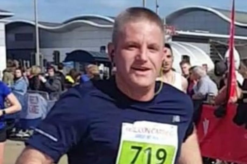 Father-of-two tragically killed in car crash after driving off drunk in anger following argument at home

bit.ly/3Ij2uCJ