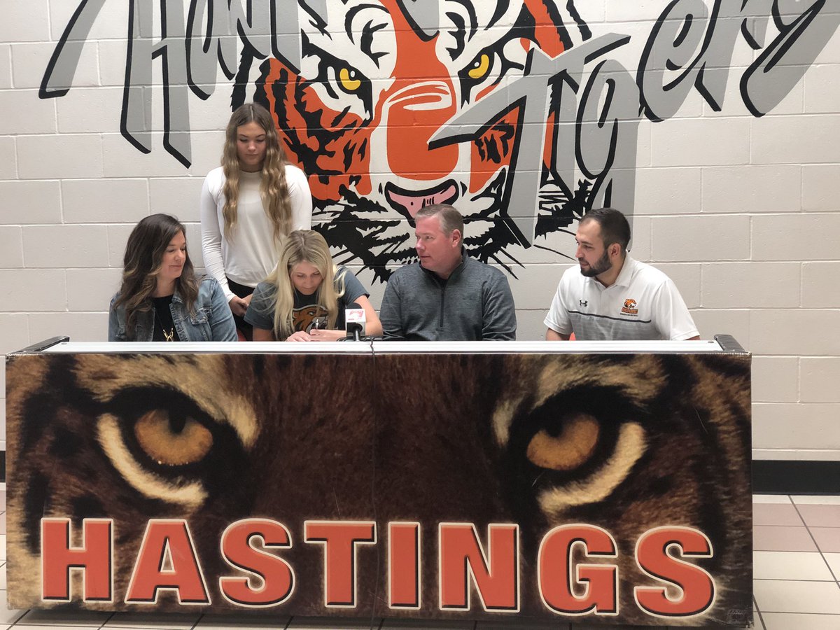 Will Reynolds tweet media