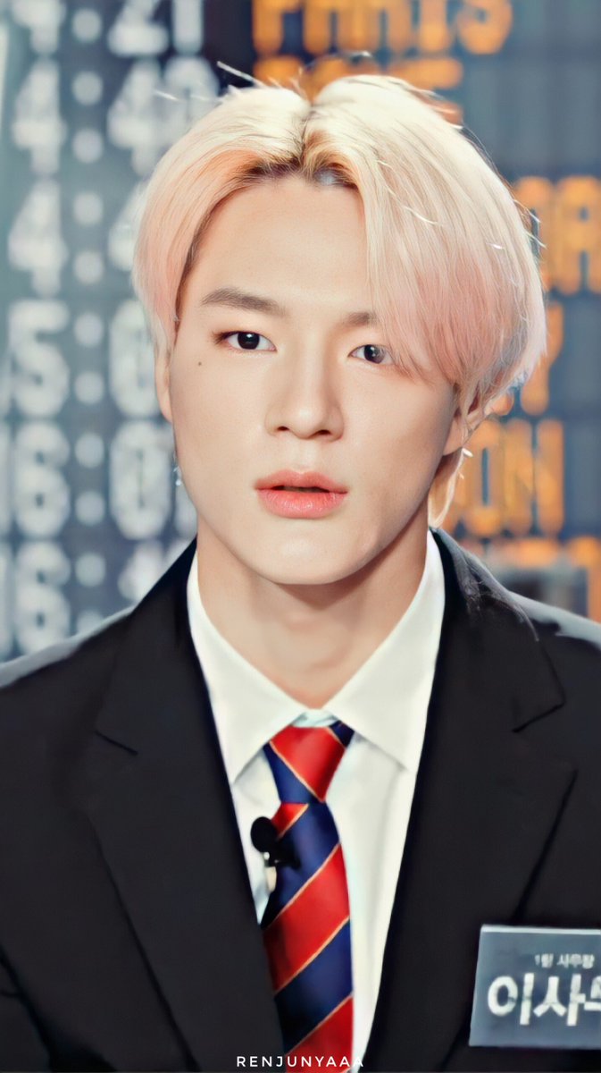 renjunyaaa's tweet photo. Crime zone - File 1: #JENO https://t.co/Y9FXoi3Dvc