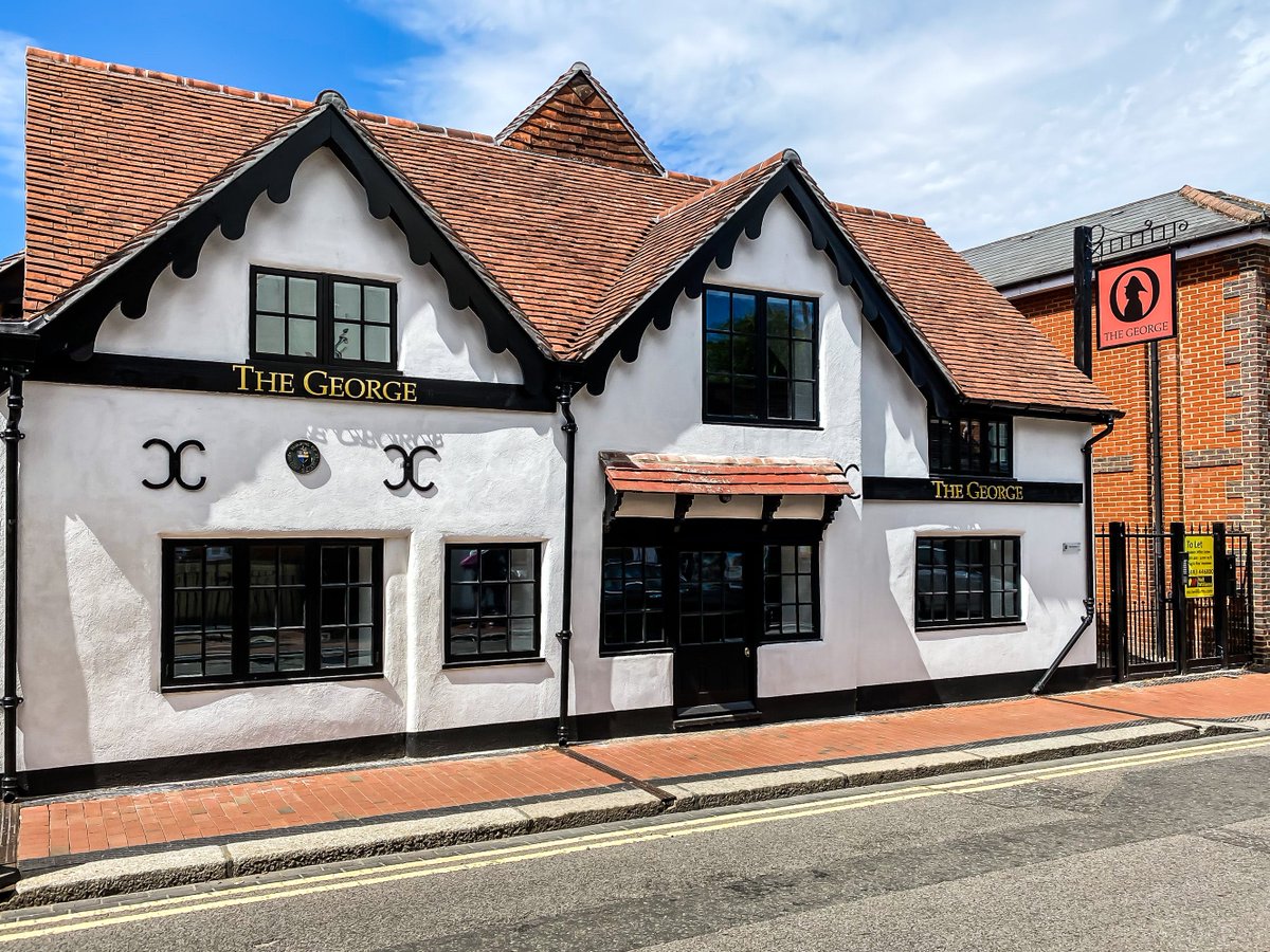 derwenthillside's tweet photo. Small office suites at The George in Chertsey. 1 - 10 people. #Chertsey #ToLet  #DerwentHillside https://t.co/0resIoLm5d https://t.co/GoJmRt85BN