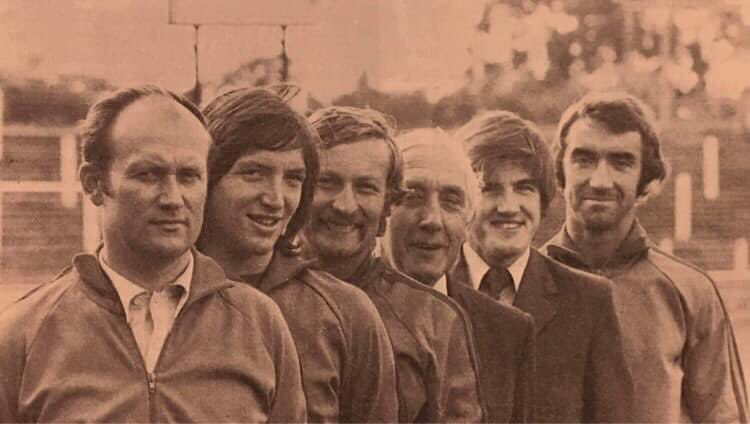 leytonorientfc's tweet photo. 🙏 We will be hosting a minute's silence tomorrow, in memory of former secretary Peter Barnes.

Peter (second from the right) came to the O's as secretary in 1973, serving until 1981, and was a regular at the O's in his retirement. 

Rest in peace, Peter.

#LOFC #OnlyOneOrient https://t.co/VDj7UkhsW9