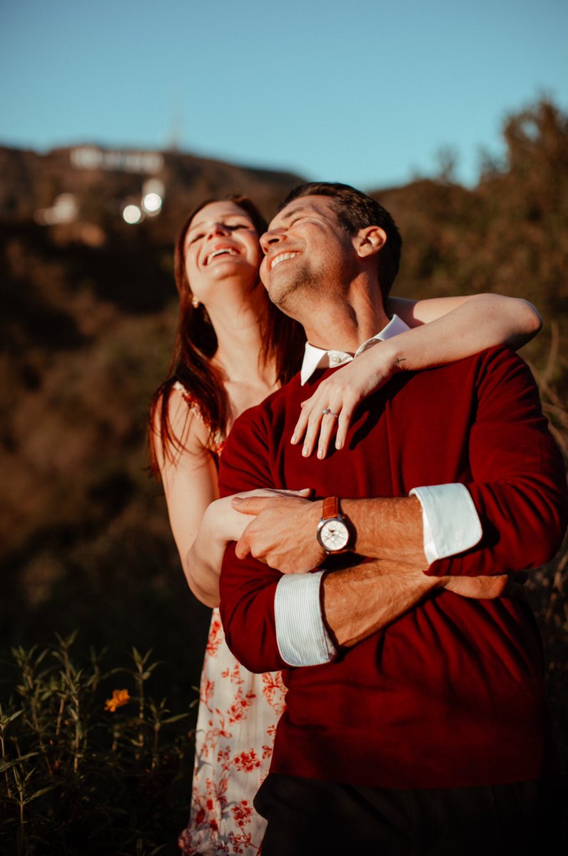 Hey <a href="/jcrew/">J.Crew</a>… <a href="/MerLittas/">Meredith Littas</a> and I are tech avail for a collab. Feel free to reach out!! #GettingHitched