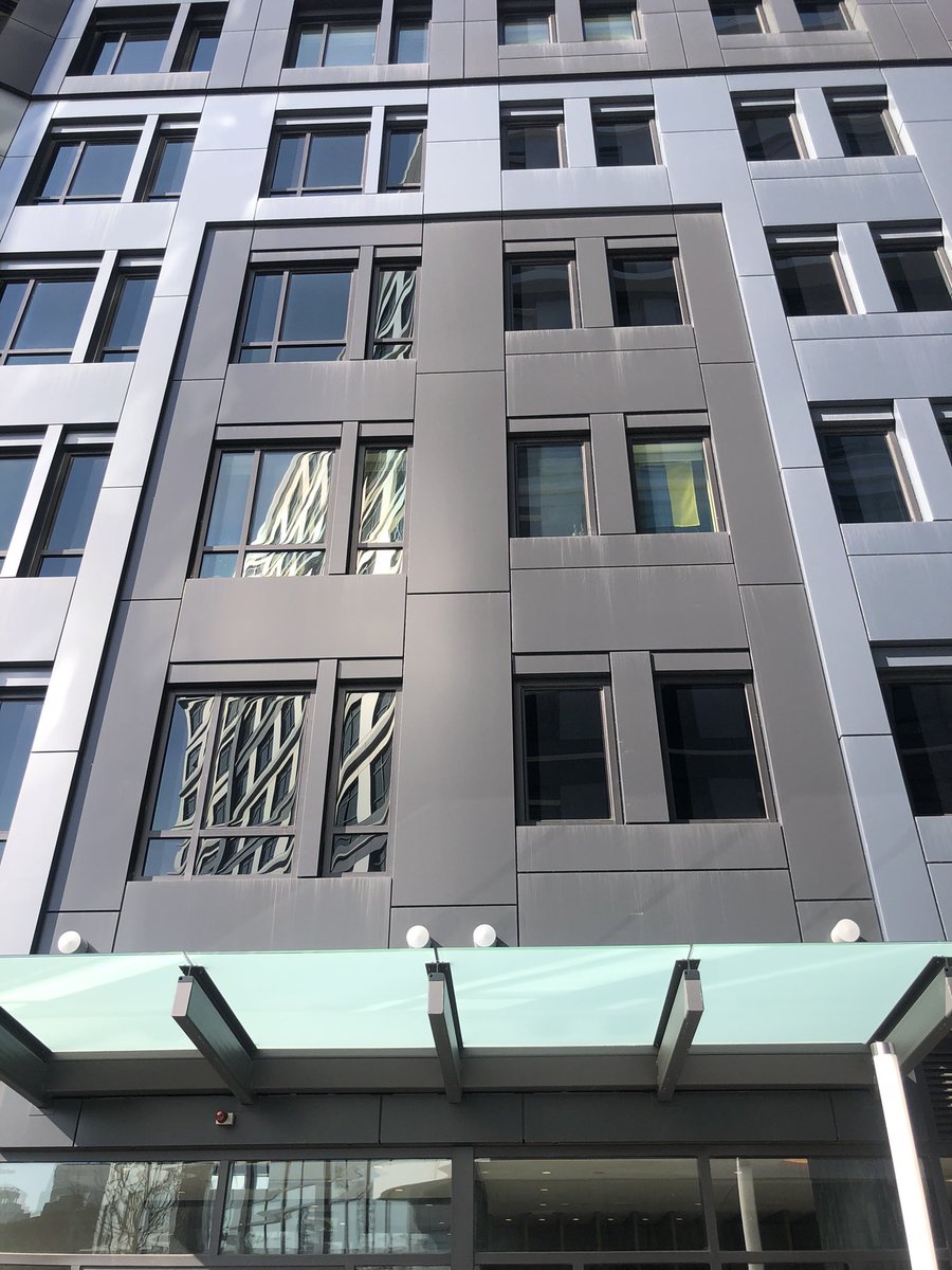 mattylibes's tweet photo. @IAPonomarenko Residential building, Boston, Massachusetts, USA https://t.co/8TbVT8BQjZ