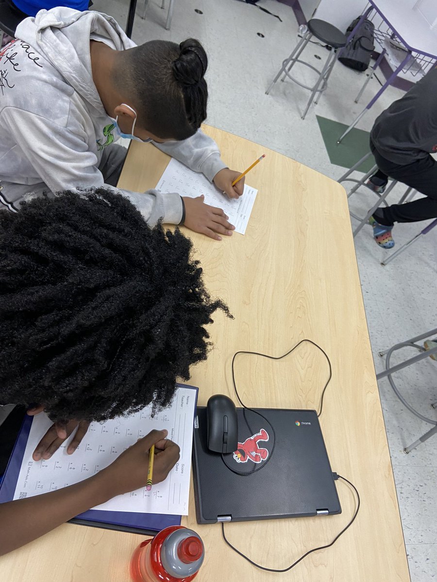 MrsBrownSWL's tweet photo. March Madness isn’t only happening on the basketball court today, it’s happening inside the classroom on Team Amazon! Stay tuned for our multiplication fact madness winners!! @WRMSWolves https://t.co/5wMlIZKhIf