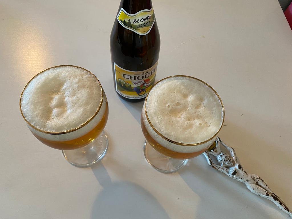 EllenVerkoelen's tweet photo. Vrijdagmiddag na een campagne die langer dan half jaar duurde, die laatste 3 maanden mijn volledige leven van vroege ochtend tot middernacht, 7 dagen per week, heeft beziggehouden, is de ontspanning met een heerlijk biertje een feestje. Mag ik u allen danken voor uw stem! Proost https://t.co/ItwQCRx0Qd