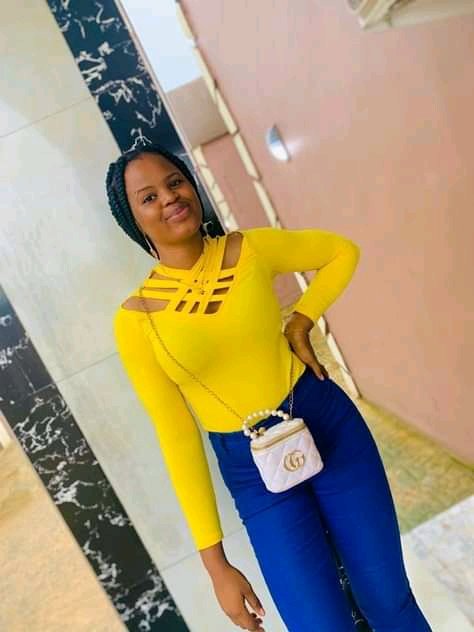 Make I show my face 😳😌😌