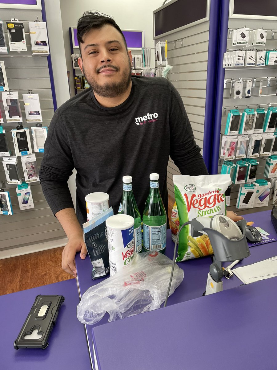 Congrats to the team at 800 Franklin in Grand Rapids for crushing our March  quick start conversion contest! Enjoy your fill the fridge 💜 <a href="/MsAbbylicious/">Abby Skewes</a> <a href="/WinstonAwadzi/">Winston Awadzi</a>