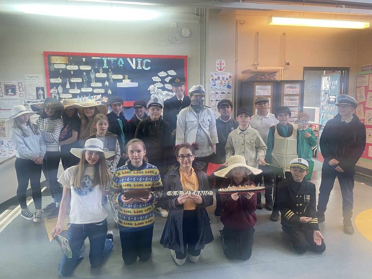 It’s been a week full of history as today Room 20 welcomed Captain Sean to Tullos to learn all about the Titanic. He brought the voyage to life with re-enactments, costumes, real 1912 Titanic artefacts and survivors stories. What a fantastic day! ⚓️