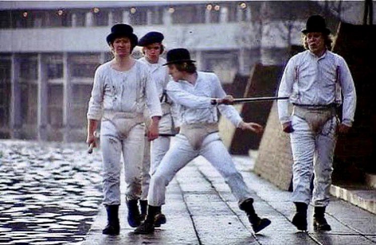 JuanFerrerVila's tweet photo. A Clockwork Orange (1971) Stanley Kubrick. https://t.co/nr154UfteL