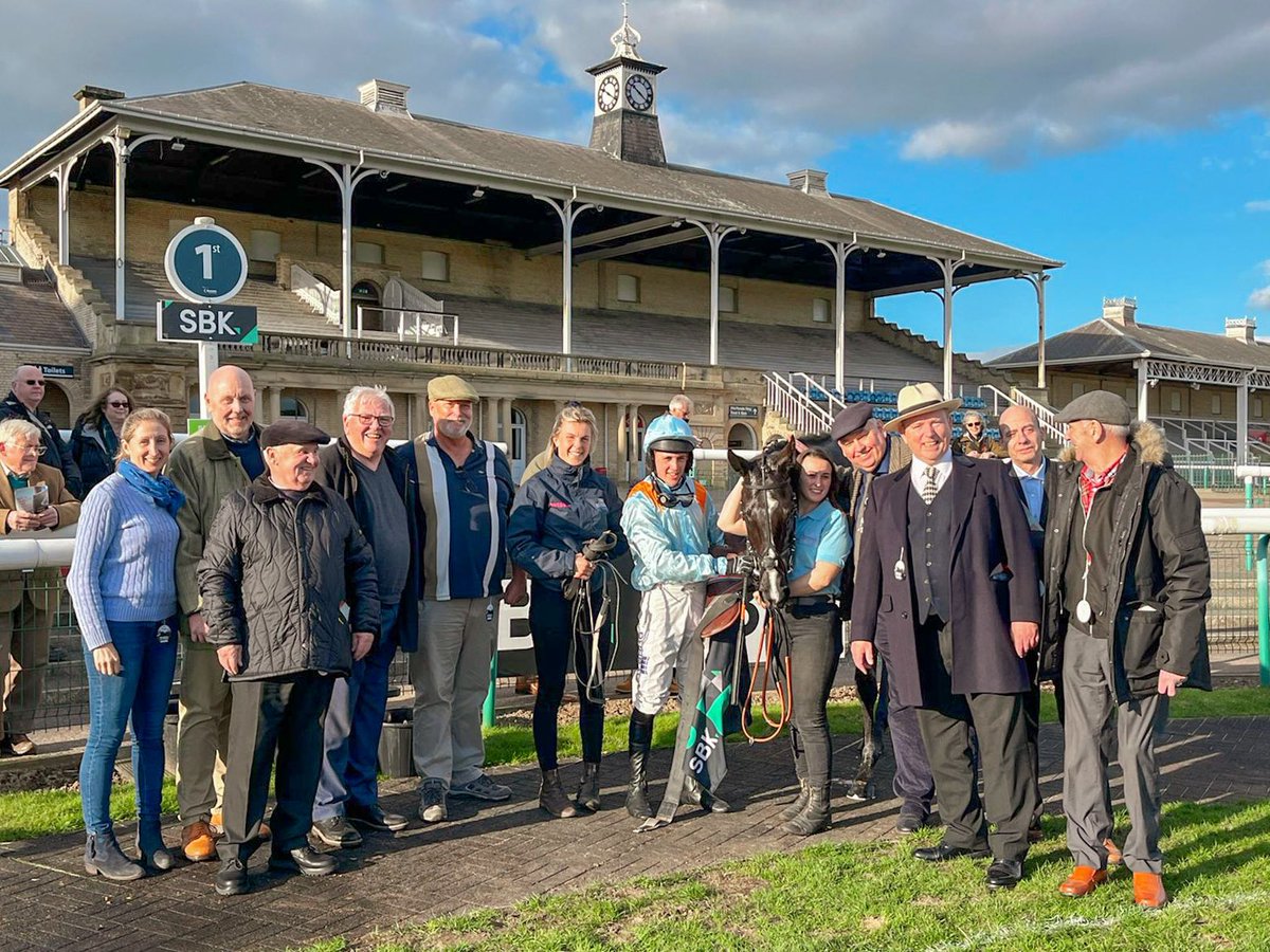 sbk's tweet photo. Herewegohoney 🥇👏🏼

First in the SBK Novices’ Hurdle at @DoncasterRaces 

Well done @Conbrace01 @fergalobrien07 🏆 ! https://t.co/Dv90aLxwTC