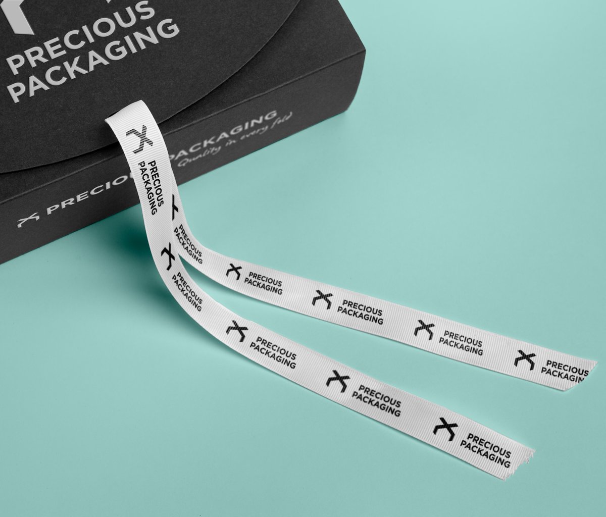 paperbagsuk's tweet photo. Designed with an elegant ribbon closure, printed ribbon boxes are ideal for showcasing high value items. Boxes come in gloss laminate or matt laminate finishes as standard.
https://t.co/kqE2KeMths
#GiftBox #PackagingBox #BespokeBoxes #PrintedBox #BoxDesign https://t.co/Z1LDrtRHBF