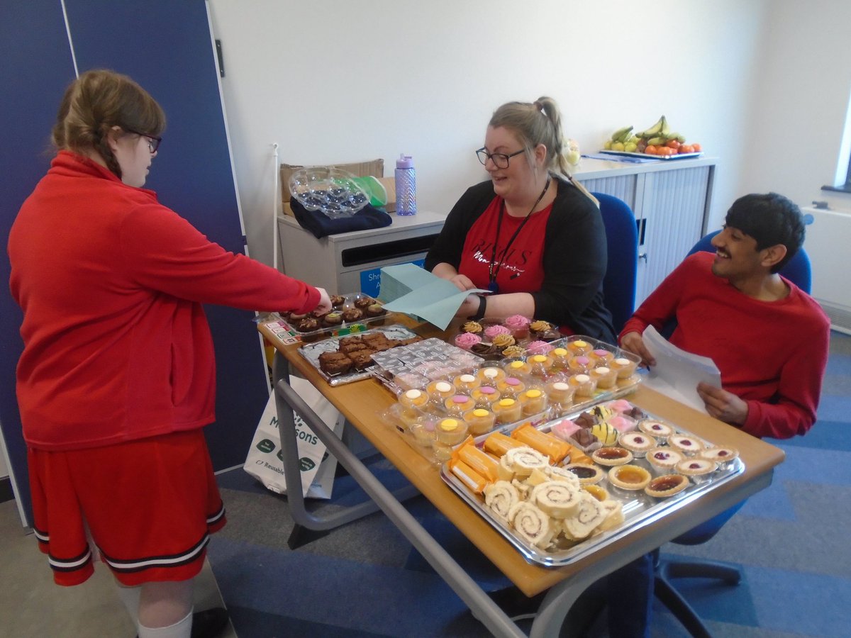 NorthRidgeSch's tweet photo. 6th form had a great morning raising money for comic relief, we held a cake sale and had lots of different competitions – pool, fifa, just dance and noughts and crosses.  Thank you to all the staff and students who donated. #ComicRelief2022 https://t.co/mXOMTJh5ku