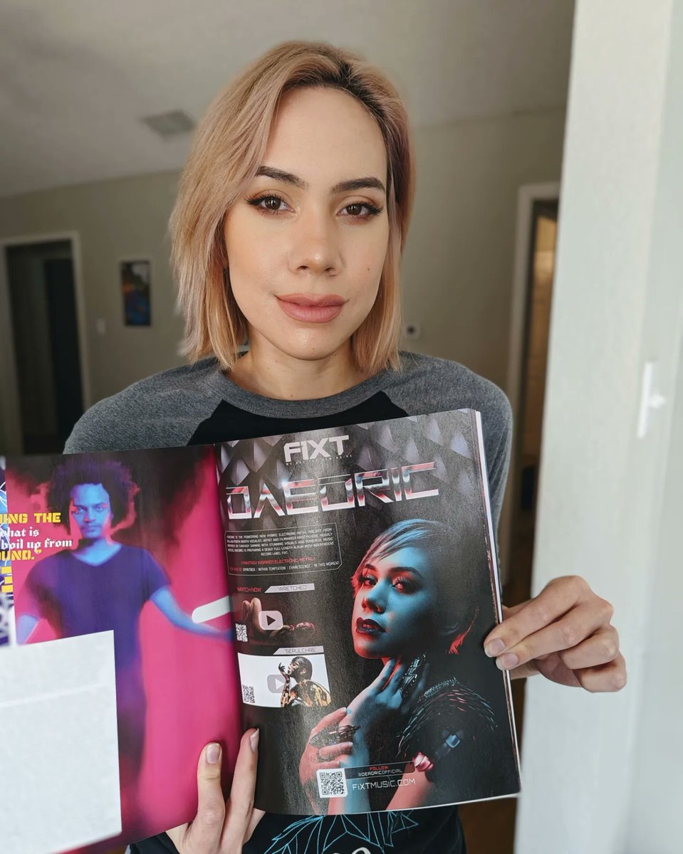 daedricofficial's tweet photo. Huge thank you to @fixtmusic for getting me on the current issue of @outburn_mag 🔥 It's so sick to share pages with other artists like @underoathband 🙏 https://t.co/RUTwVd37NP