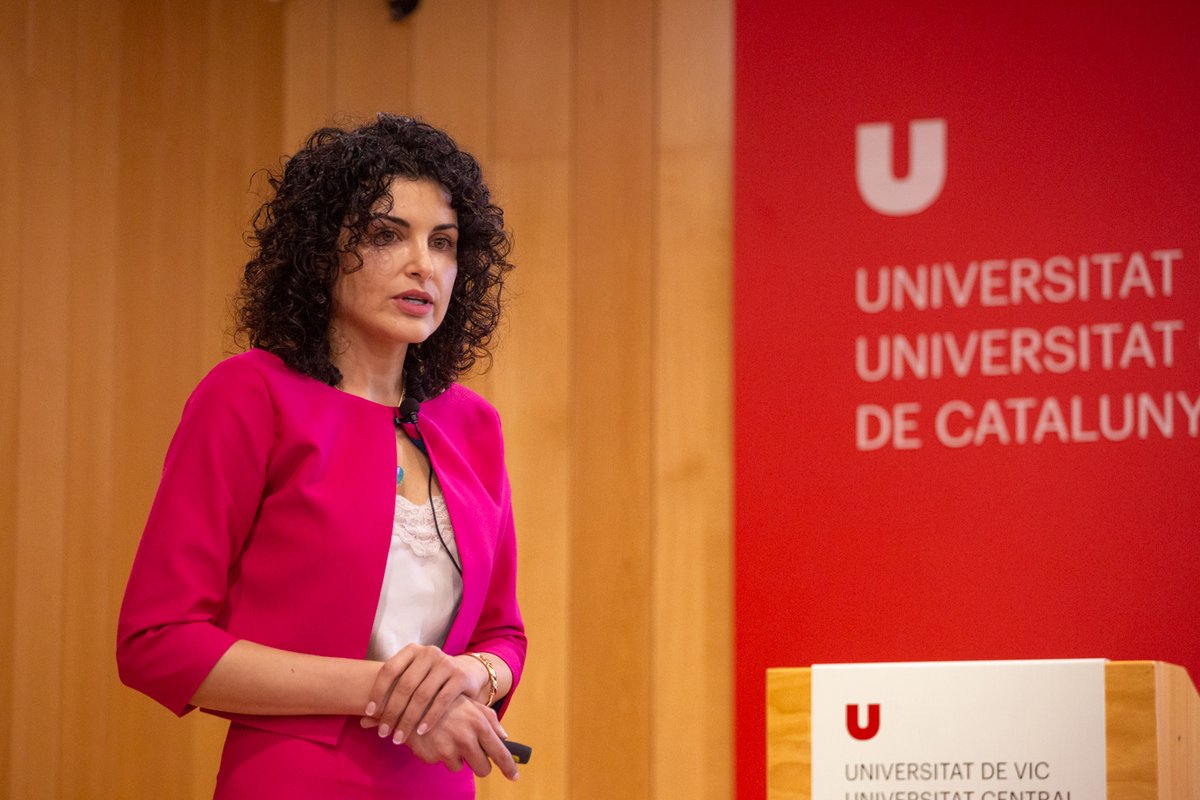Felicitem a Luz Adriana Varela Vásquez, nova doctora de la <a href="/uvic_ucc/">UVic-UCC</a> en el marc del #PD en Cures Integrals i Serveis de Salut

ENHORABONA ❗️

📲uvic.cat/noticies/luz-a…