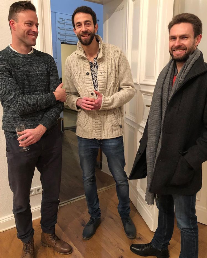 Tomorrow is National Day of Happiness. Reminding everyone to smile more, laugh more and to LIVE every second of your life. 
#life #happiness #NFTCommmunity #NFTartists #Artists