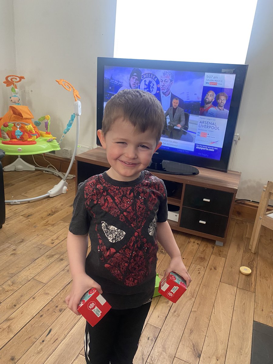 misslauracoates's tweet photo. Ellis &amp; Elliot in their @comicrelief red noses 🔴 #ComicRelief2022 #RedNoseDay https://t.co/ZQRlTudT1L