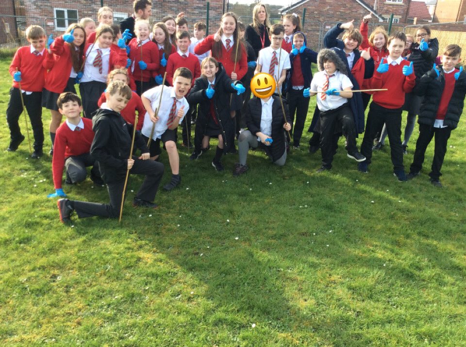 HolyFamilyYear6 tweet media
