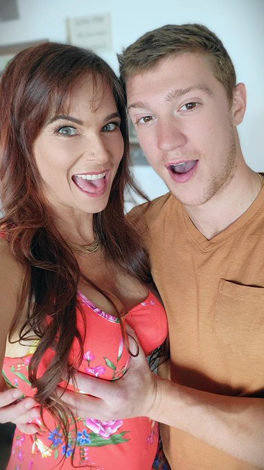 OMG I just had an unforgettable day with @ryandriller &amp; @TheOliverFlynn for #NubileFilms! Let me tell<a class="tags" href="/tag/ryandriller">@ryandriller</a><a href="/tag/nubilefilms"class="tags"><span>#nubilefilms</span></a>