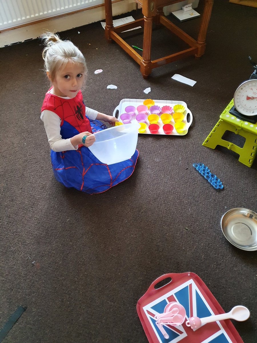 ZoeMeredith5's tweet photo. Thea might not have been able to go to school today but she still joined in. We had spidergirl helping daddy in the garden, making pretend chocolate cakes and then she made superhero mask ginger biscuits with mummy @MonksAbbeyFS2 @monksabbey https://t.co/uBi8Gf9UoG
