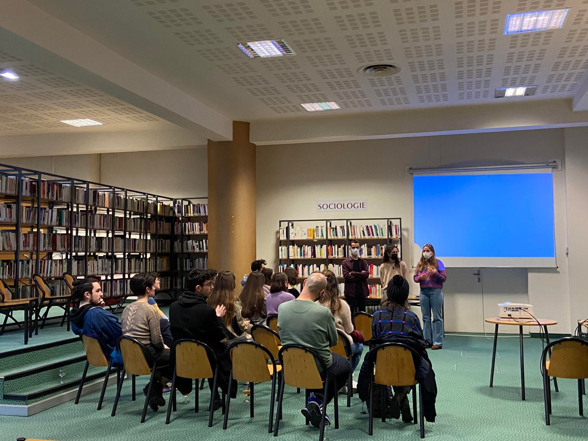 Depuis le 14 mars, et ce jusqu'au 31 mars, l'exposition "Les Kogis, voyage au coeur de la Terre" continue à Caen !  

Nous vous proposons un retour en images sur l'exposition ayant eu lieu à Rennes, du 21 février au 11 mars. 

En espérant vous voir nombreux et nombreuses ! 😄