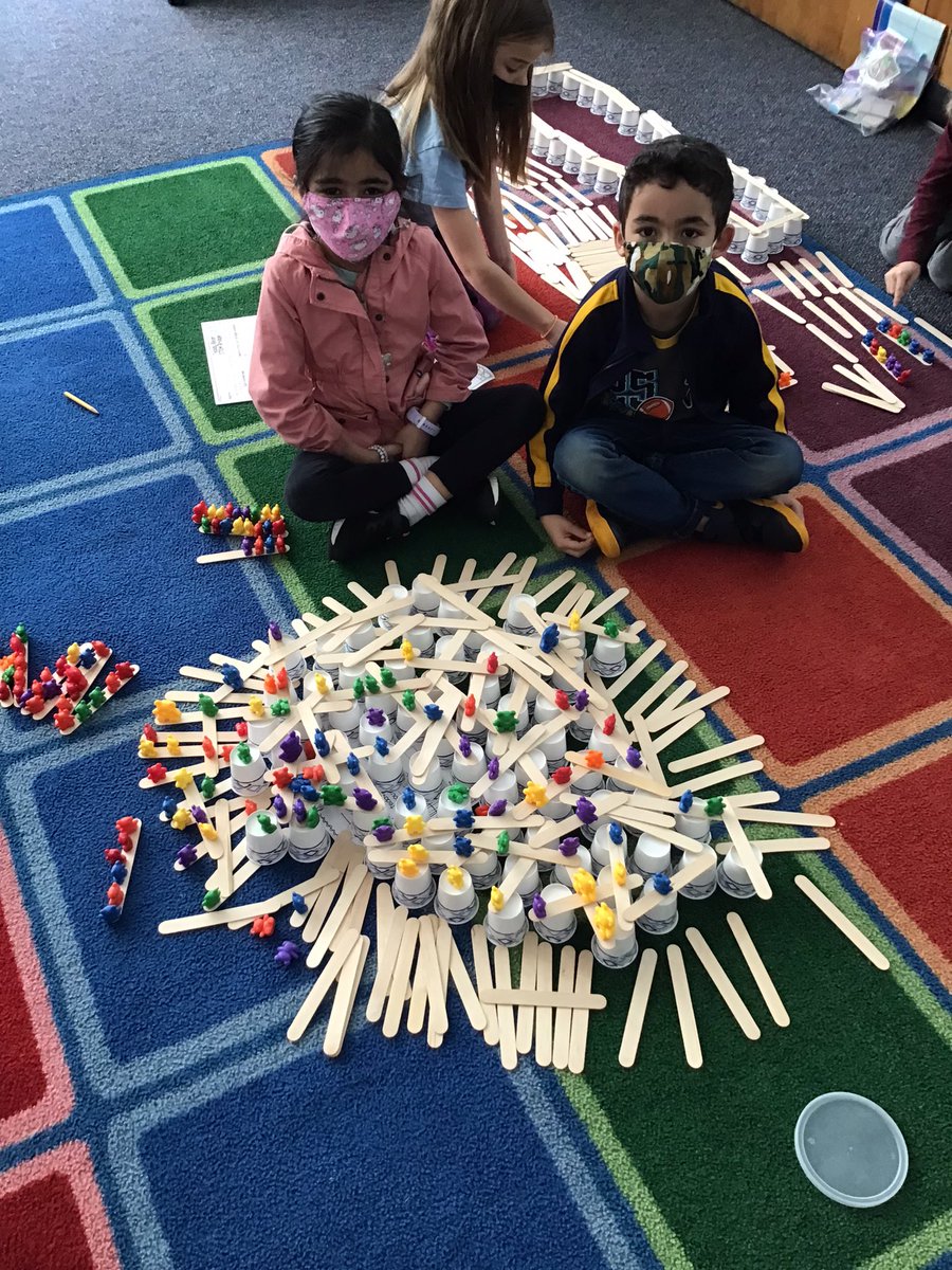 MsSokol1's tweet photo. We completed a fun STEM challenge today! We made bridges and tried to fit as many bears on our bridge as we could! https://t.co/fKIUFssQiS