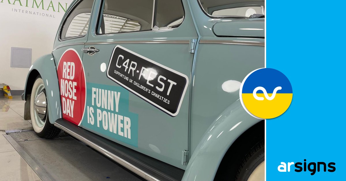 ArSigns's tweet image. A light comic relief for today's #FineSignFriday! 

What do you make of this electric VW Beetle (#vehiclegraphics courtesy of ourselves) donated to #comicrelief by @kaaimansint. 

You can win this fully electric '65 #VW #Beetle by visiting the @comicrelief website.