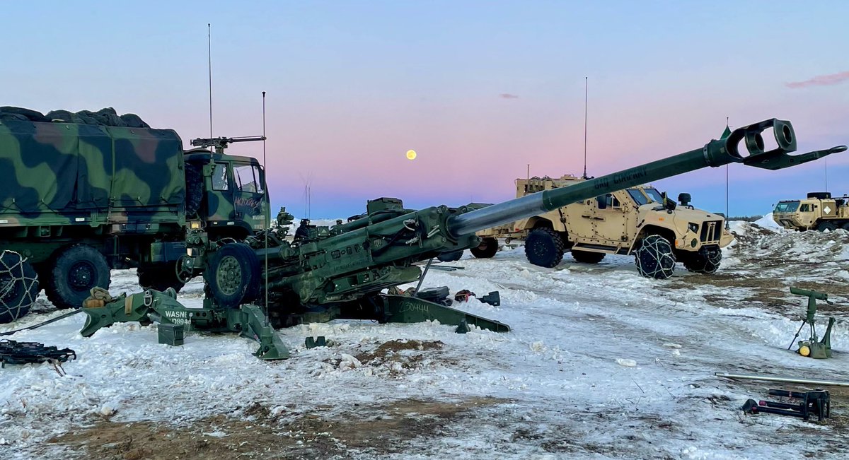 brian_eifler's tweet image. Fires below Zero: Hanging with 2-8 Field Artillery“Automatic”.
Truly “cold steel”! 
#OnTimeOnTarget
#ArcticWarriors
#JPMRC