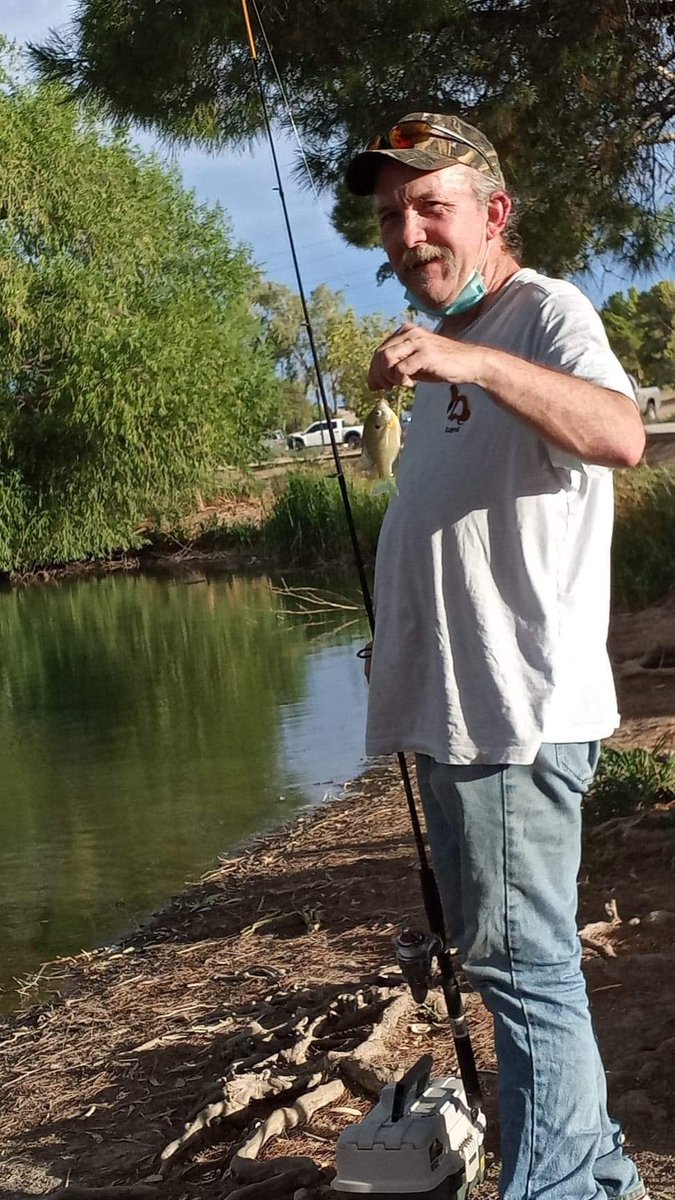 alg85653's tweet photo. Hey @Twitter do your thing my roommate disappeared on March 2nd in #Tucson and he has missed all his dr appointments he has cancer and bipolar disorder please help find him @TucsonFireDept @cityoftucson @KVOA @TucsonStar @whatsuptucson https://t.co/5VPirKpwdJ