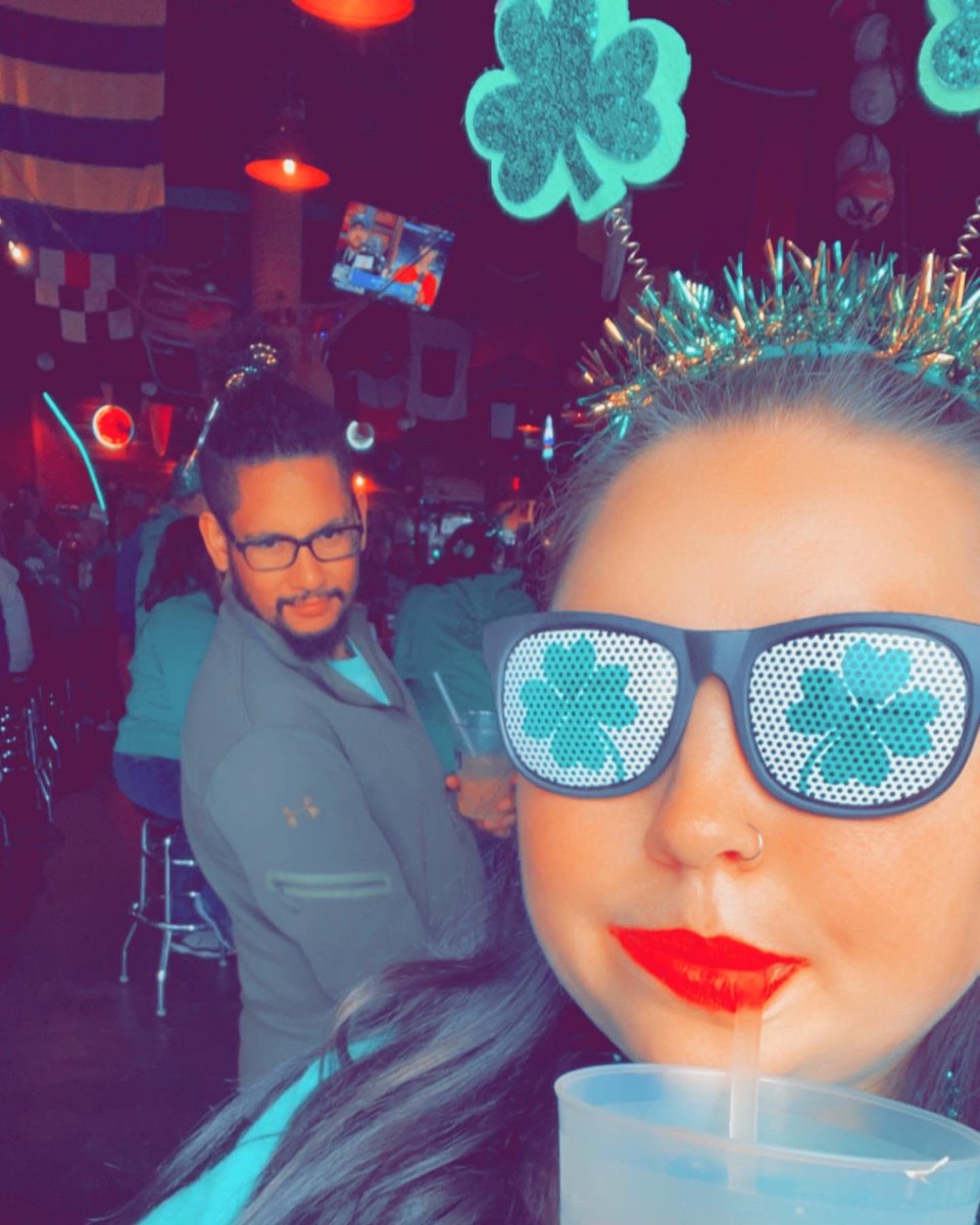 Jessica_White14's tweet photo. Some of my favorite people in the whole wide world 💚🍀☘️🐢🦖🐛🌳🦎🦜🦠🥒🥬🧩🐊🐲🪲🦚🐉🧃🧪 https://t.co/2gOUNjE3Bv